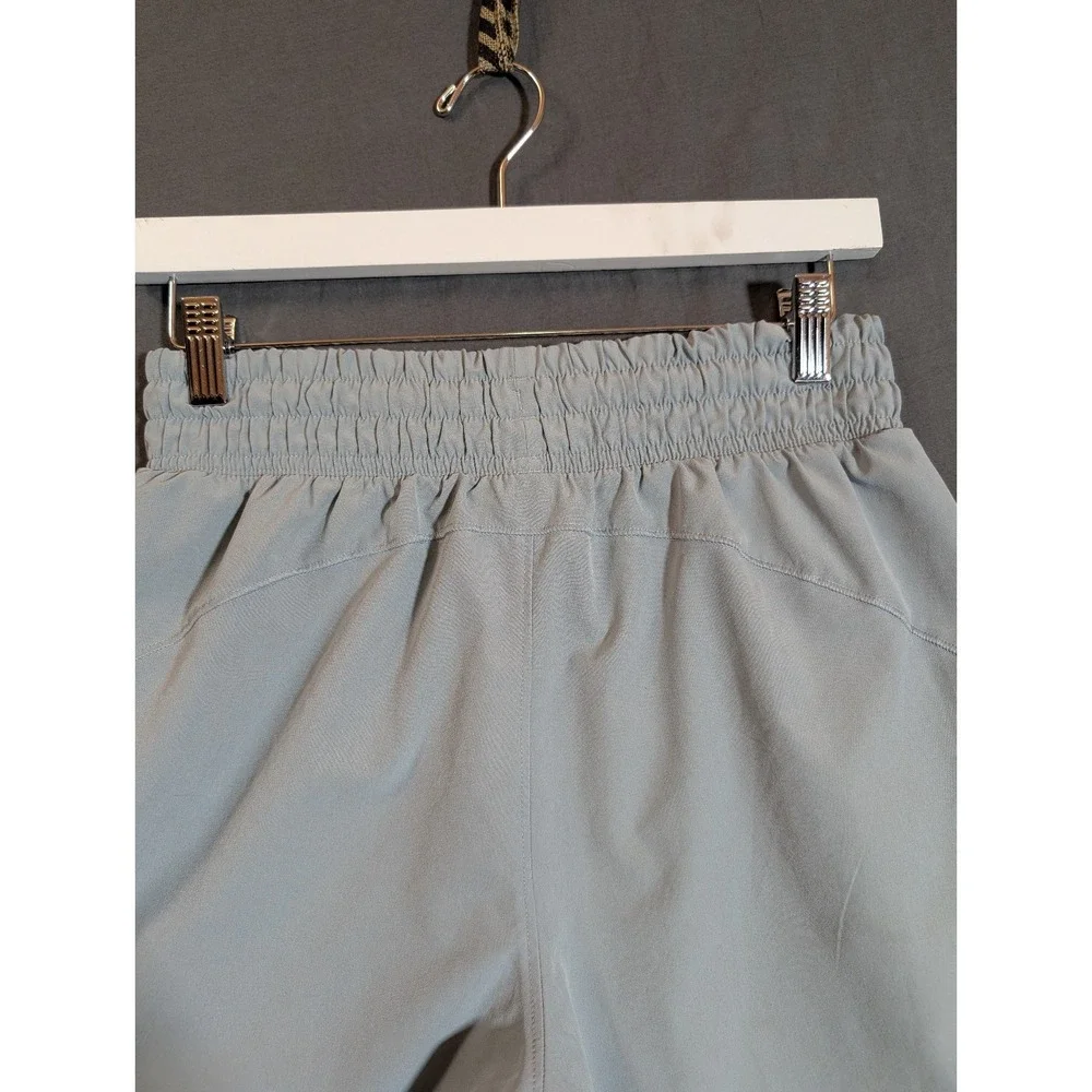Under Armour Athletic Shorts Size Small‎ Premium Navy Gray Flat Front